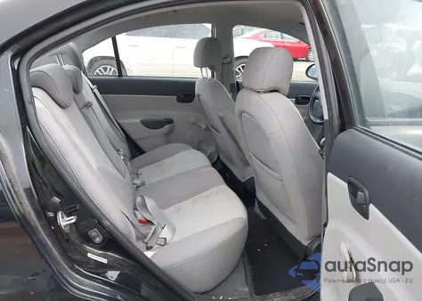 2008 Hyundai Accent Gls z USA, uszkodzony, nr VIN KMHCN46C18U219203